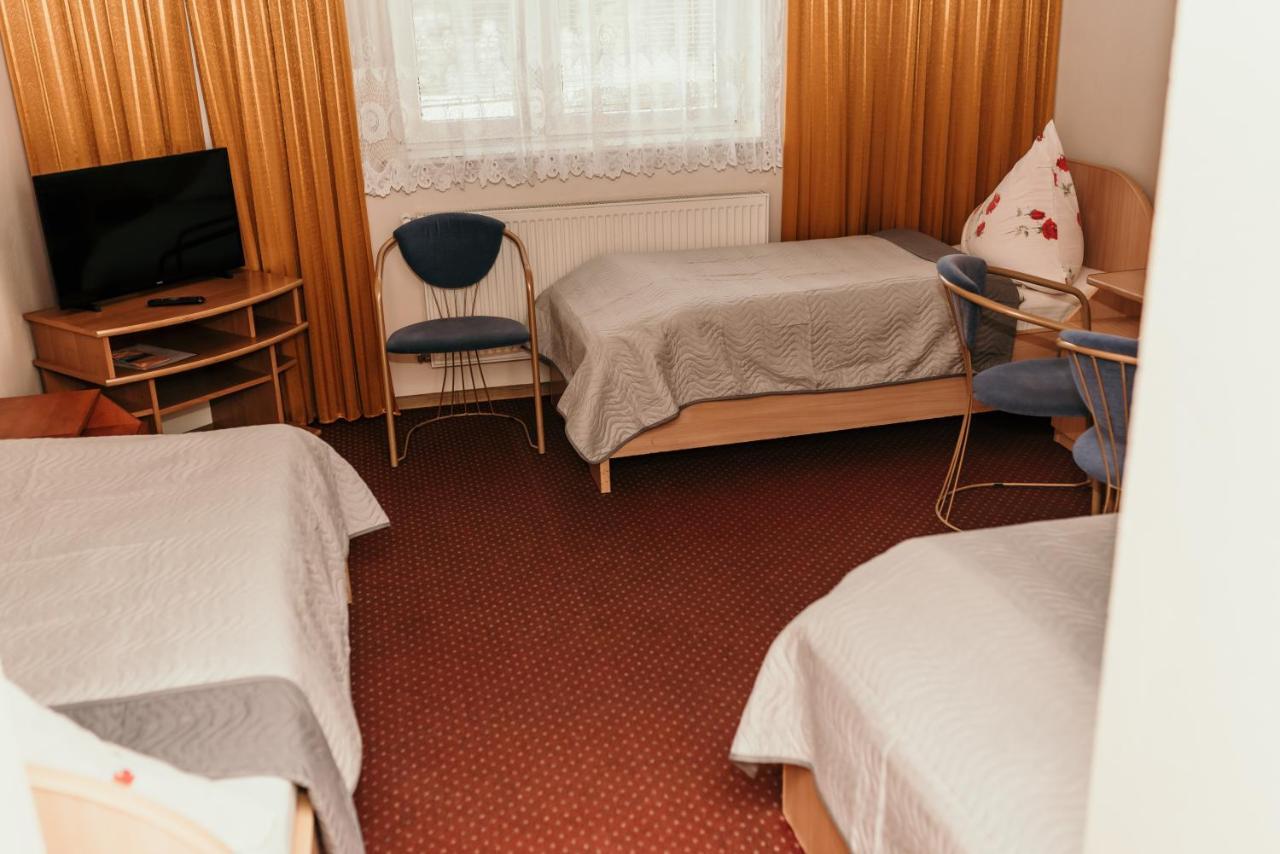 Lasuch Motel Osjakow